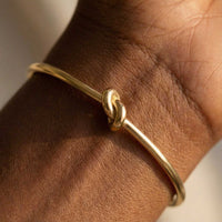 Thumbnail for Knotted Cuff, view 14