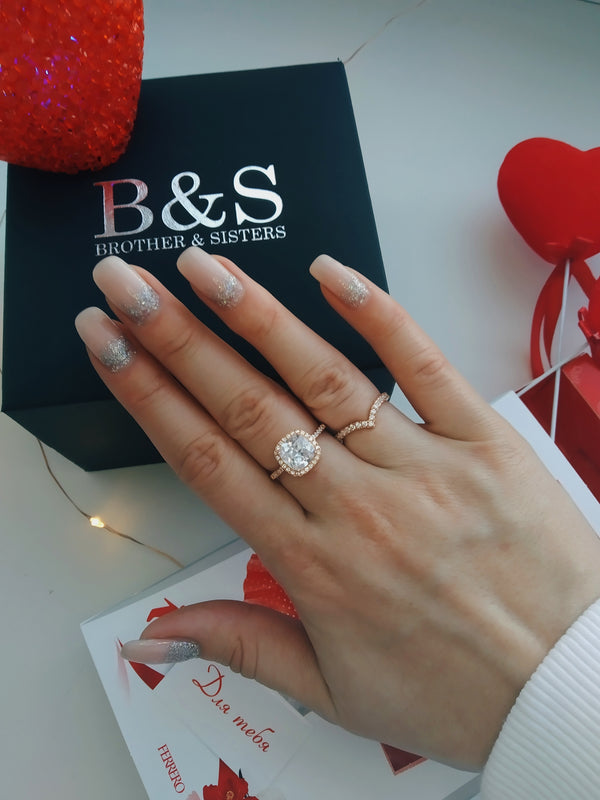 Choosing the perfect engagement ring