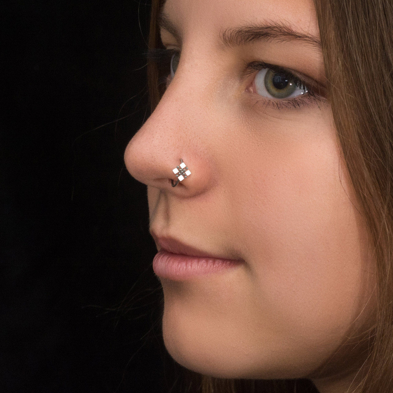 Piercing Nez Scintillant